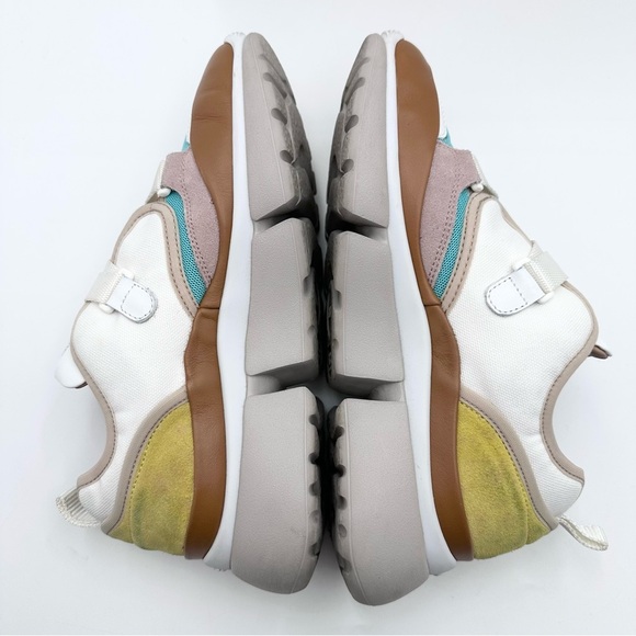 Chloe Sonnie Leather Low Top Sneaker - Picture 9 of 14